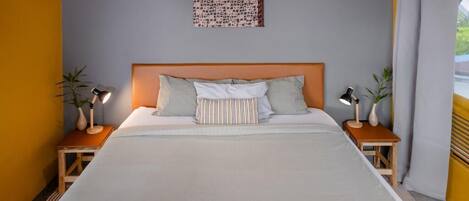 Deluxe Double Room | Free WiFi, bed sheets