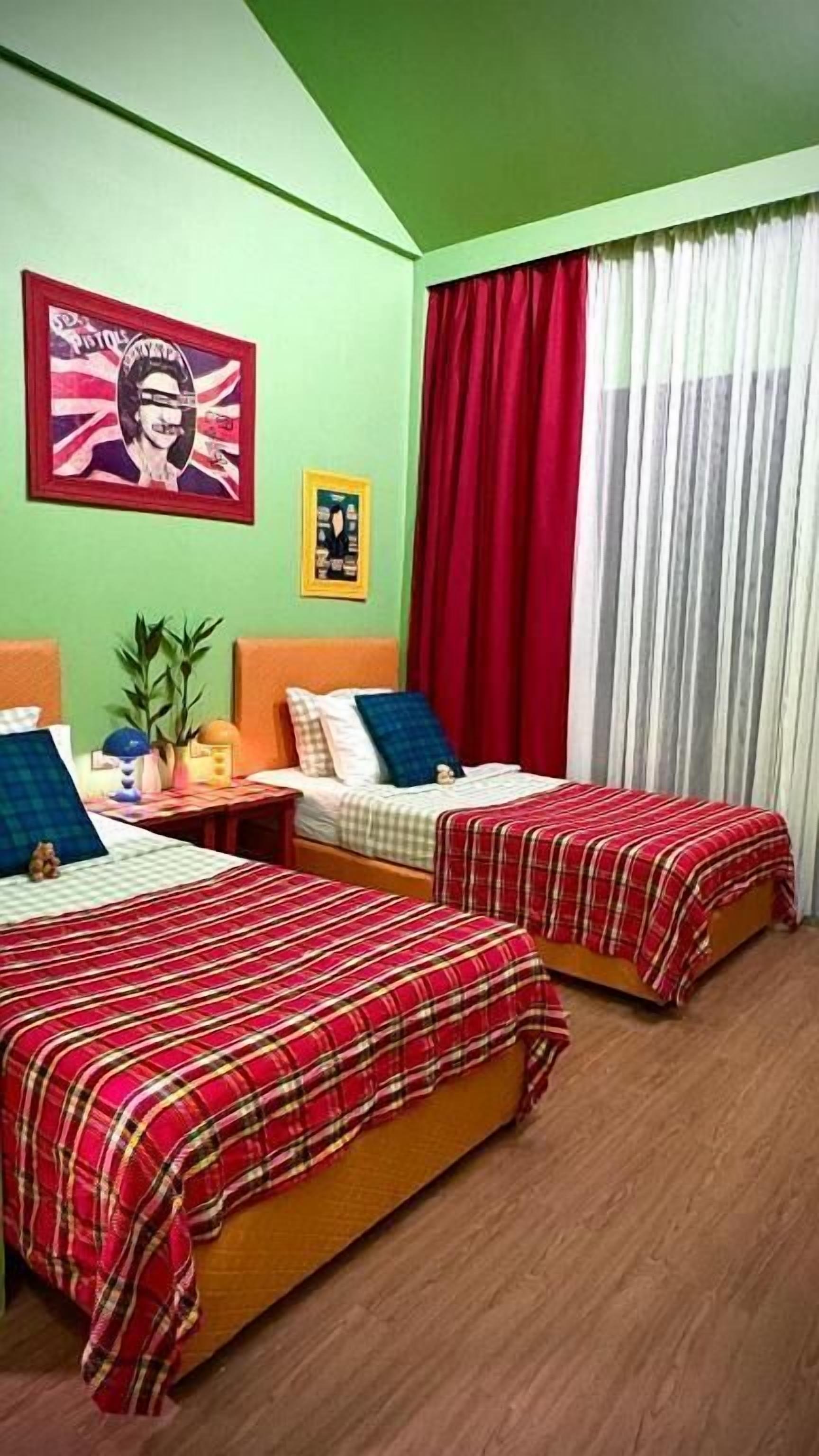 Quarto duplo | Wi-Fi de cortesia, roupa de cama