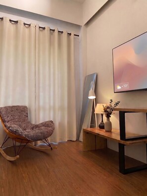 ห้องดีลักซ์ดับเบิล | Wi-Fi ฟรี, ผ้าปูที่นอน