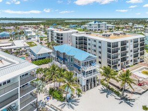 Exterior - Southern Dream: Two Units (Fort Myers Beach)