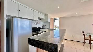 Basic Apartment | Private kitchen