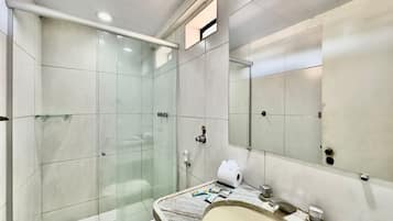 Apartamento básico | Banheiro