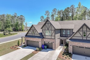 Exterior - Peaceful AU Club Townhome / 3 Bed 3.5 Bath (Auburn)
