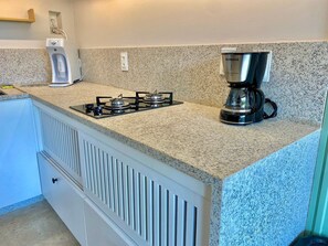 Departamento básico | Cocina privada