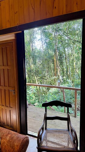 Romantic Chalet with Fireplace in Campos do Jordão
