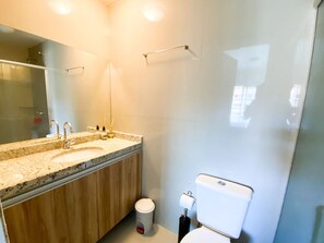 Basic Apartment | Bathroom - VG Fun Praia do Futuro - CE (Fortaleza)
