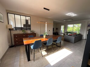 Dining - House 6 pers Seignosse village, enclosed garden, beaches 5 min (Seignosse)