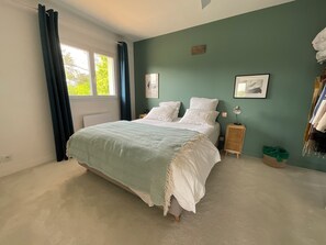 3 bedrooms, iron/ironing board, WiFi, bed sheets - House 6 pers Seignosse village, enclosed garden, beaches 5 min (Seignosse)
