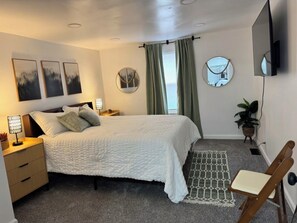 3 habitaciones, escritorio, wifi gratis y ropa de cama 