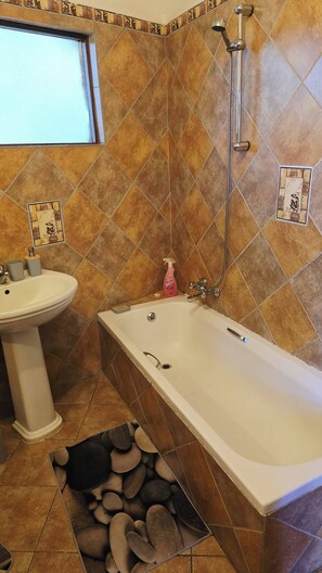 Appartement, 1 chambre, accessible aux personnes à mobilité réduite, fumeurs | Salle de bain