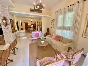 Basic Villa | Living area - Villa Equestre: Complete Vacation Home in Aquiraz Be My Guest (Aquiraz)