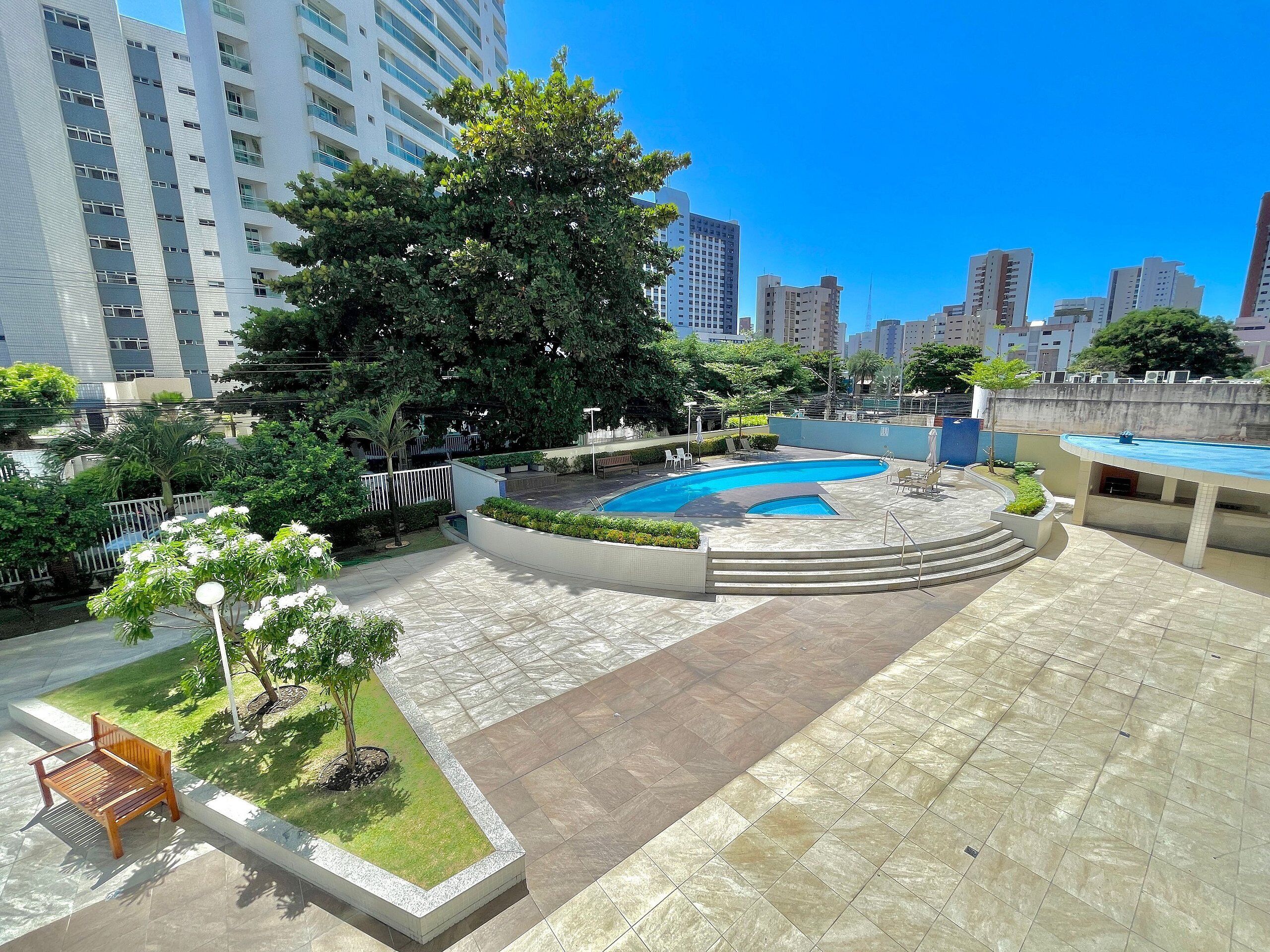Apartamento básico | Piscina