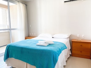 Basic Apartment | 2 bedrooms, desk - Condominio Zaragoza no Parque Del Sol (Fortaleza)