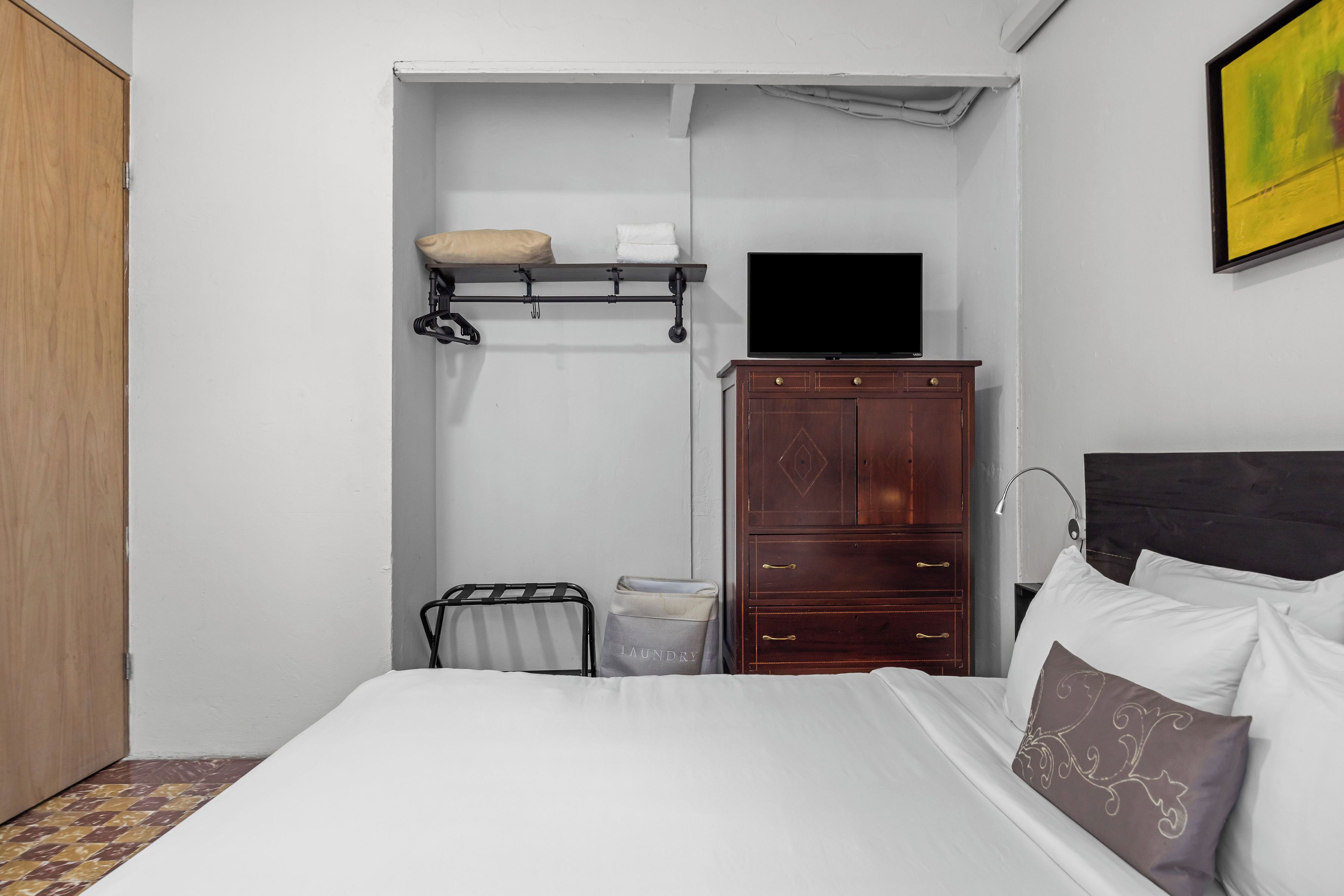Deluxe Apartment | Desk, laptop workspace, free WiFi