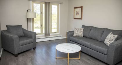 Entire 2 Bedroom unit-Central location