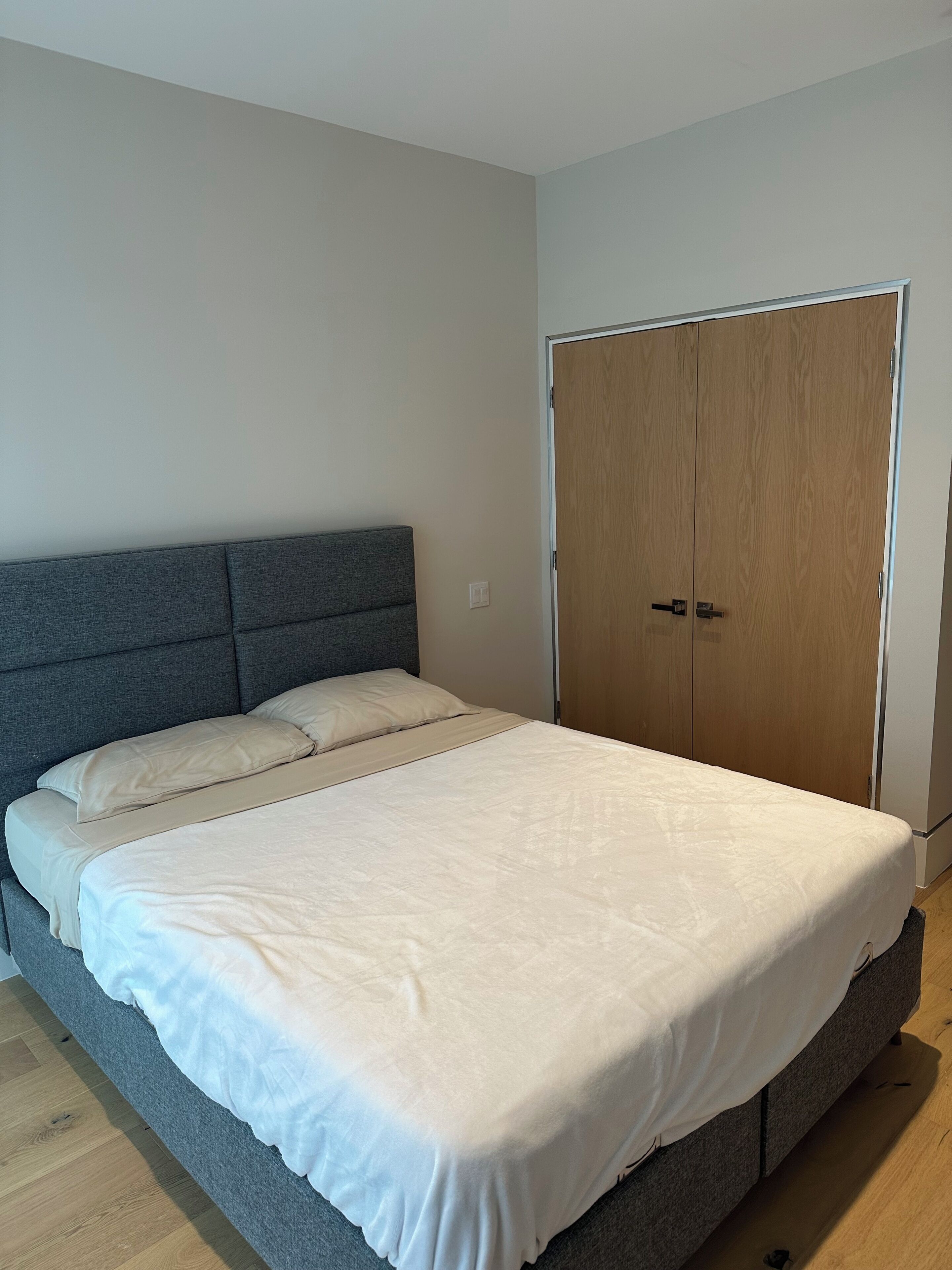 4 chambres, fer et planche à repasser, Wi-Fi, draps fournis