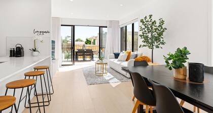 Fleetwood Atelier - Contemporary Townhouse