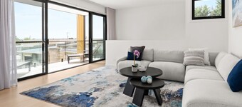 Fleetwood Atelier Pet Friendly in Frankston South