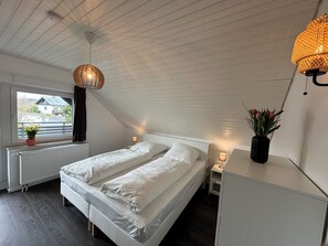 Room - Beautiful modern apartment - Odenwald-Panorama (Reichelsheim (Odenwald))