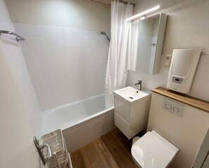 Bathroom - Sea view in the Meerzeitliebe Fehmarn (Fehmarn)