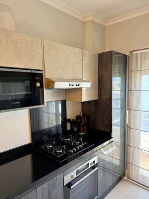 Private kitchen - Modern apartment 2 minutes from the beach. (Agadir)