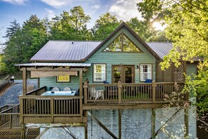 Bañera de hidromasaje exterior