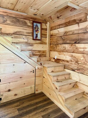 Interior - Little River Hideout - Two Cabins on Little River (Cedar Bluff)