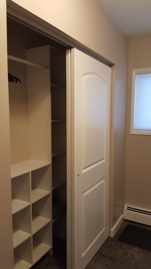 Interior - Private Two-Bedroom Apartment with 4 beds in the heart of Downtown (Yellowknife)