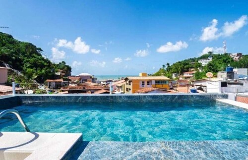 Mother Africa Apartment – ​​5 minutes from Primeira Praia (First Beach)