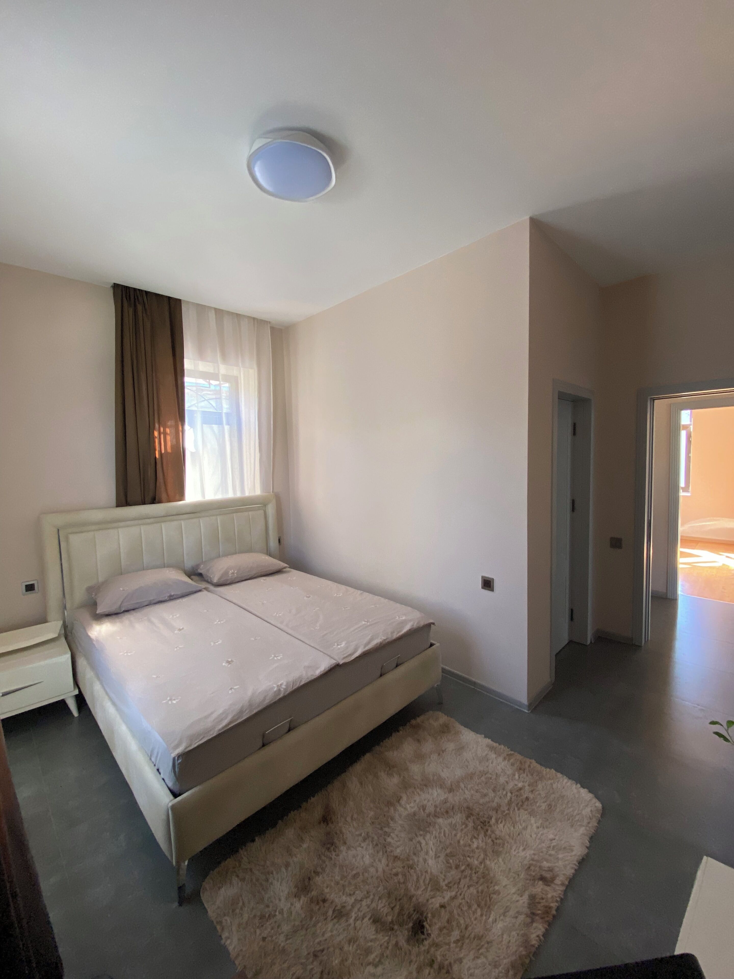 3 chambres, Wi-Fi, literie fournie