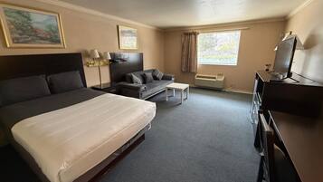 Deluxe Room, Hill View | Exterior