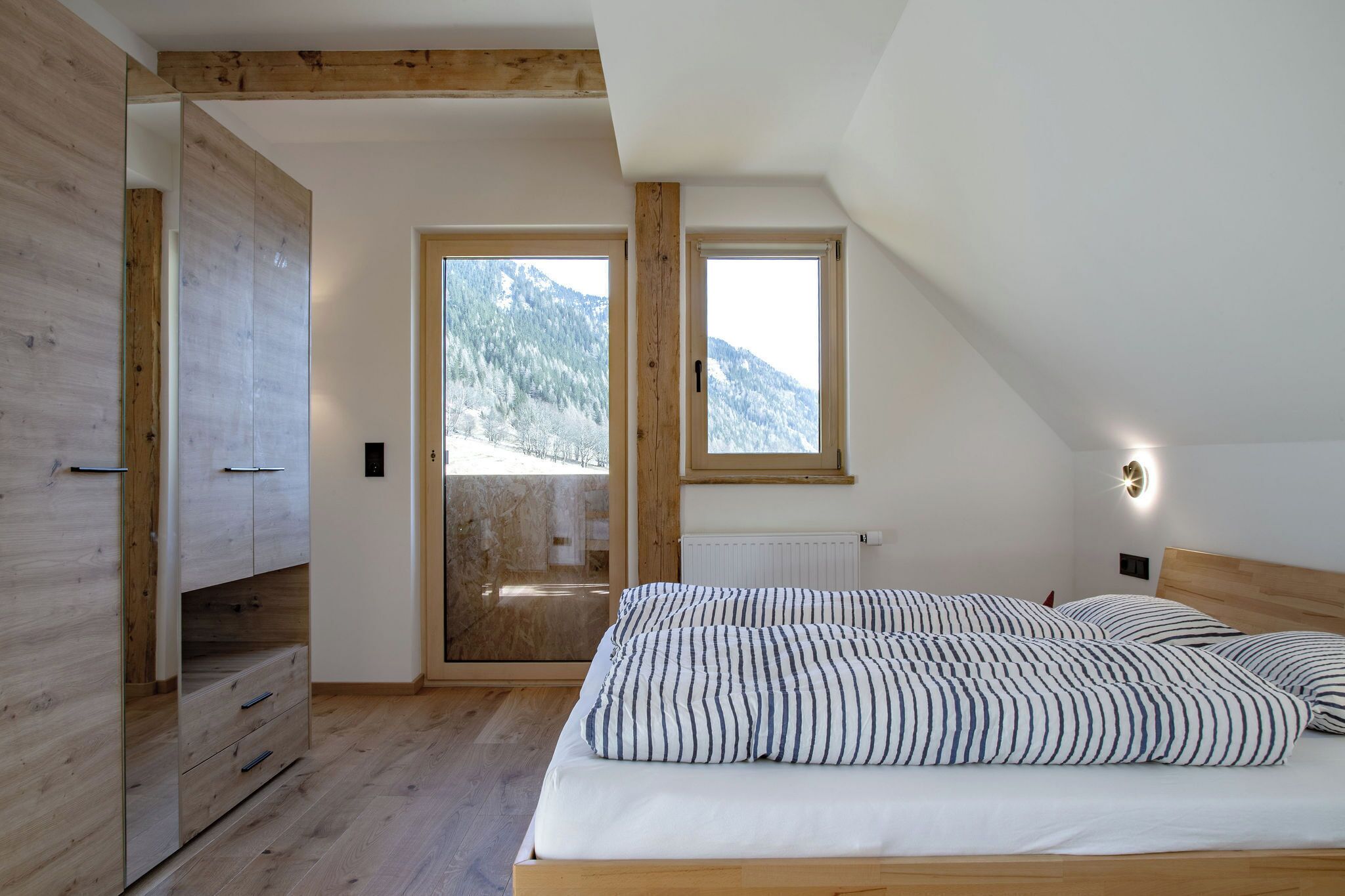 6 slaapkamers, wifi, beddengoed
