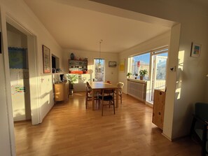 Dining - Fantastic 1 bedroom apartment in downtown Reykjavík (Reykjavík)