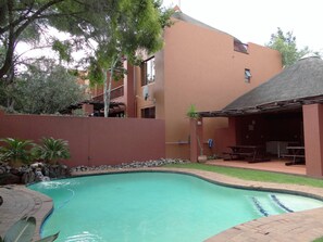 Apartment, 1 Schlafzimmer, Balkon | Pool
