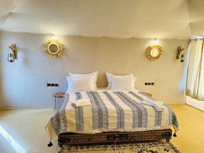 Free WiFi - Sunset Desert Camps (Merzouga)