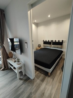 1 Schlafzimmer, Bügeleisen/Bügelbrett, WLAN, Bettwäsche