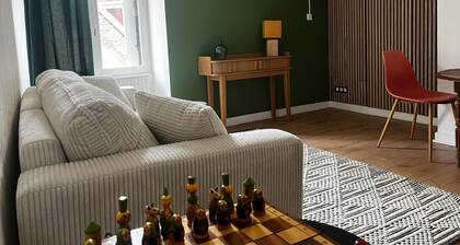Charming apartment - historic heart of Aubusson