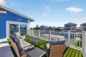 Property grounds - Blue Bay View - Canal Front- Heated Pool (Fort Myers Beach)