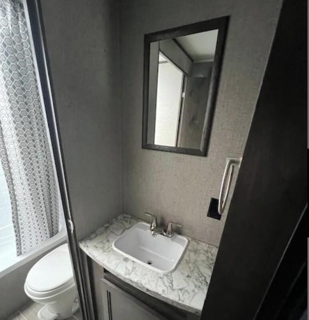 Towels, soap, toilet paper