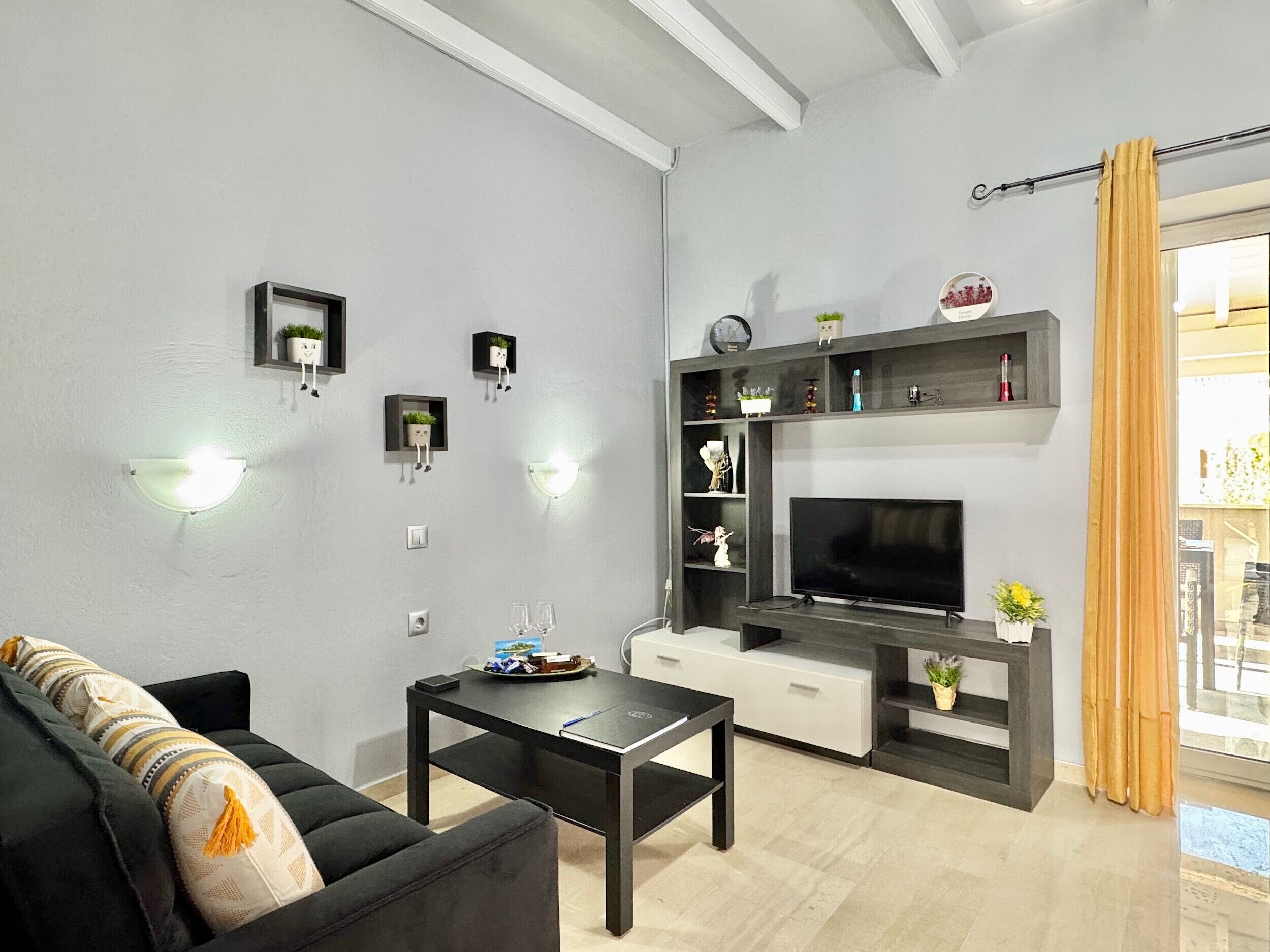 Acharavi Central Apartment 1 - Kassiopi