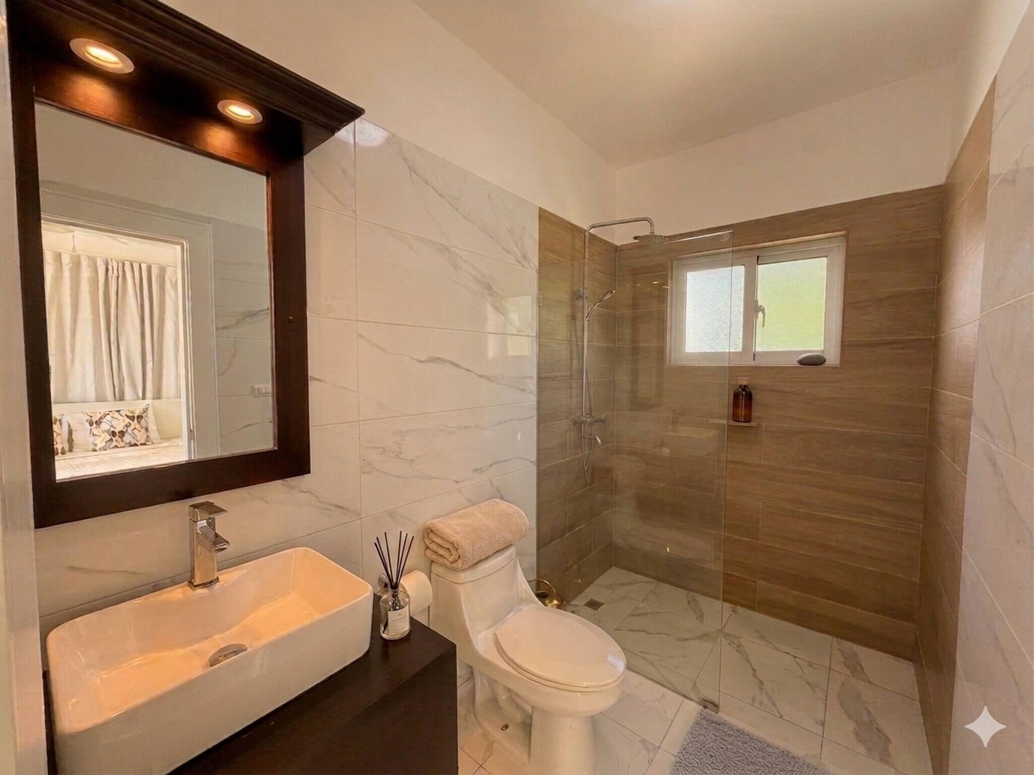 House, 2 Bedrooms, Smoking, Private Pool | Bathroom