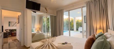 House, 2 Bedrooms, Smoking, Private Pool