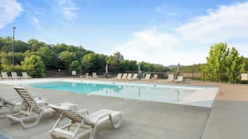 Piscine couverte