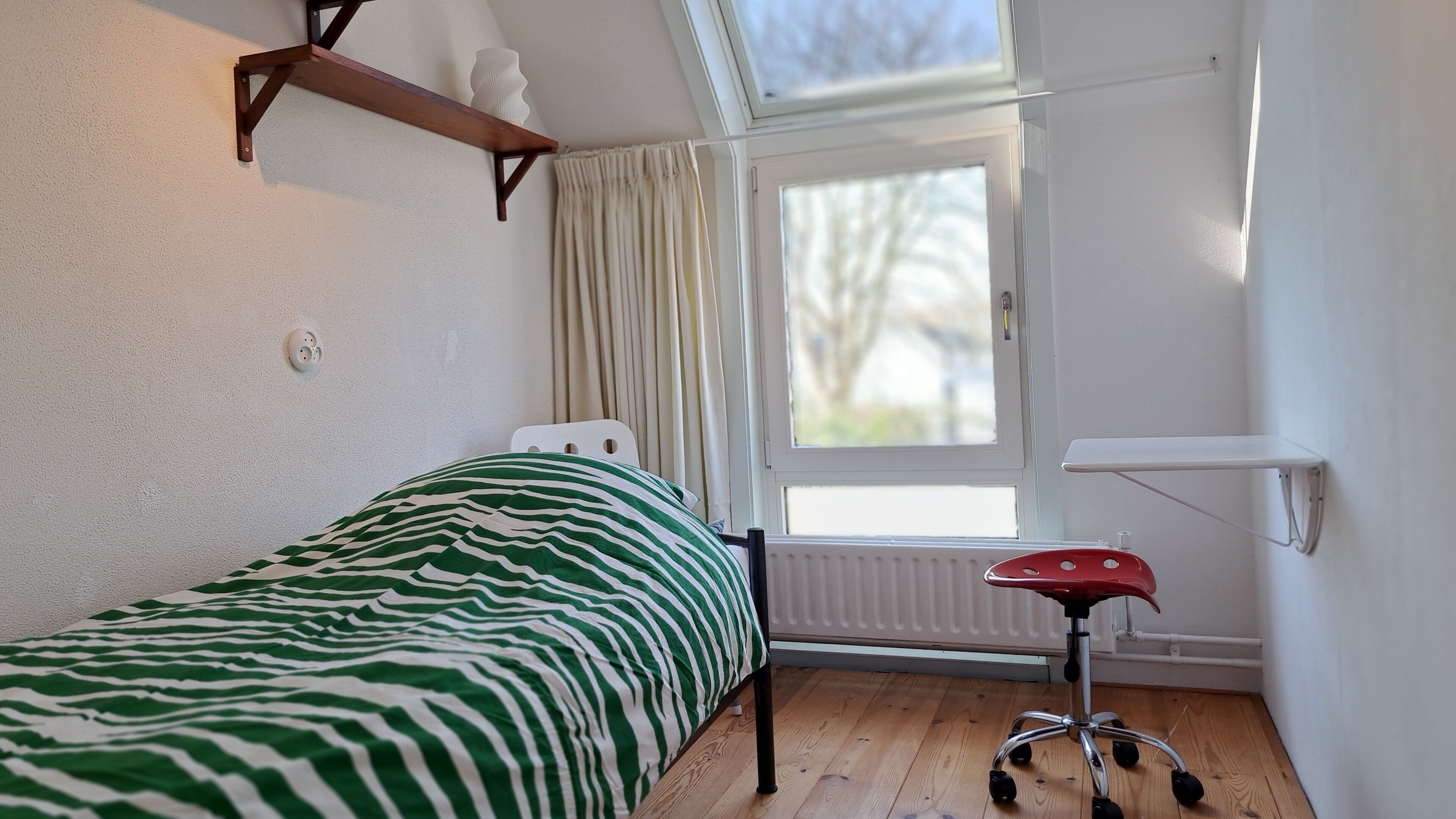 3 Schlafzimmer, Schreibtisch, Bügeleisen/Bügelbrett, kostenloses WLAN