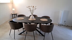 Dining - Vrbo Property (Almere)