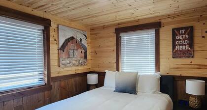 Cozy Cabin stay in Victor