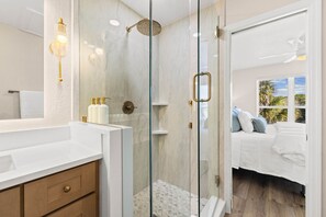 Hair dryer, towels - A Perfect Summer East (Walton County)