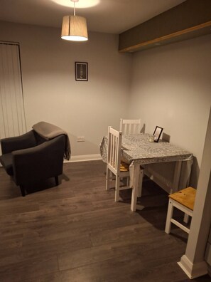 Apartment, 2 Bedrooms | Interior - Cm Belfast Apartment Central Location, Modern Comfort (Belfast)