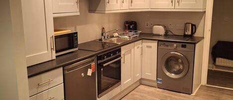 Appartement, 2 chambres | Blanchisserie