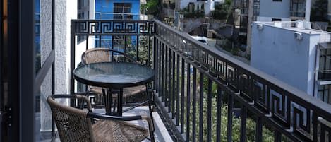Studio supĂ©rieur, balcon, vue sur la montagne | Terrain de lâhĂ©bergement